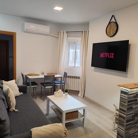 Cozy Apartment In The Heart Of Madrid Ngoại thất bức ảnh